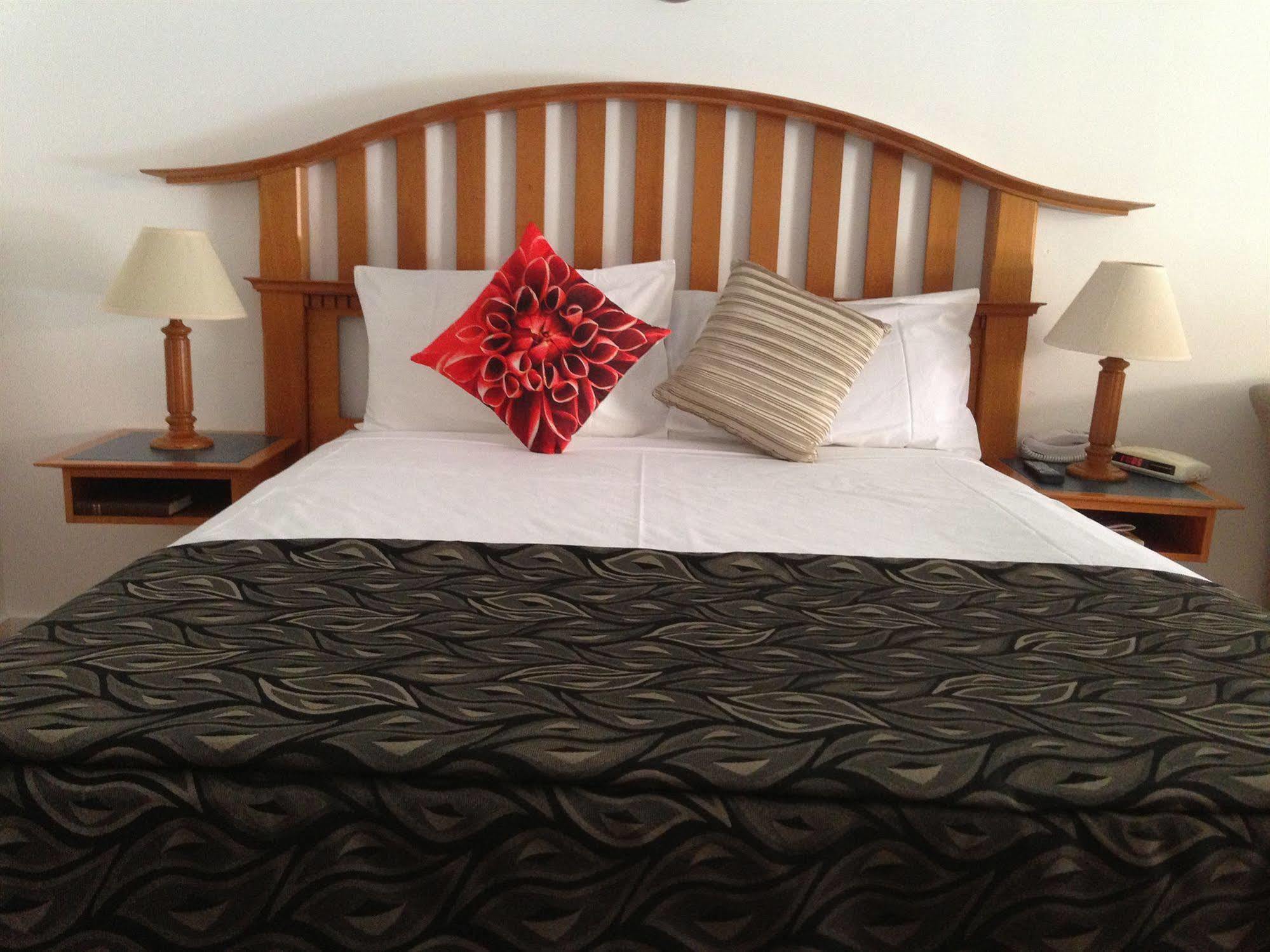 Sugar Country Motor Inn Bundaberg Exterior foto